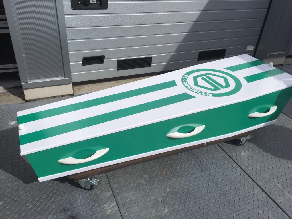 Persoonlijke uitvaartkist-FC Groningen_uitvaartkist